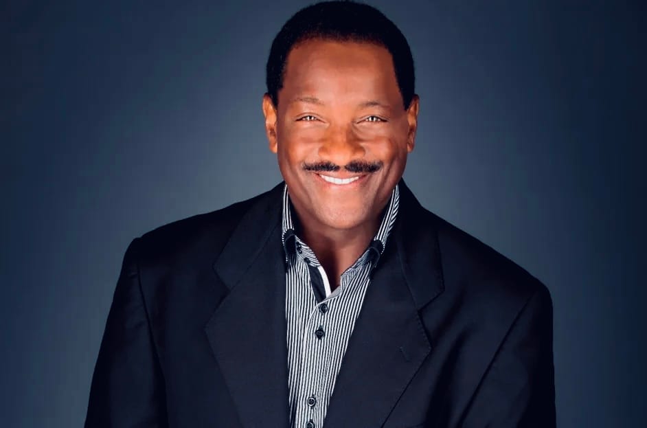 The End of an Era: Donnie Simpson Bids Farewell to the Airwaves